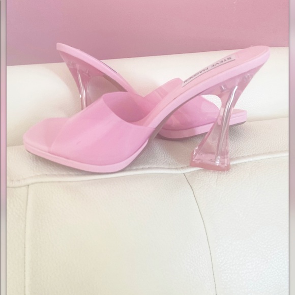 🚫SOLD🚫 NIB Steve Madden Lipa pink vinyl mules size 8.5 - Picture 13 of 16